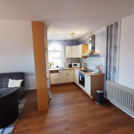 Seeblick Apartment *